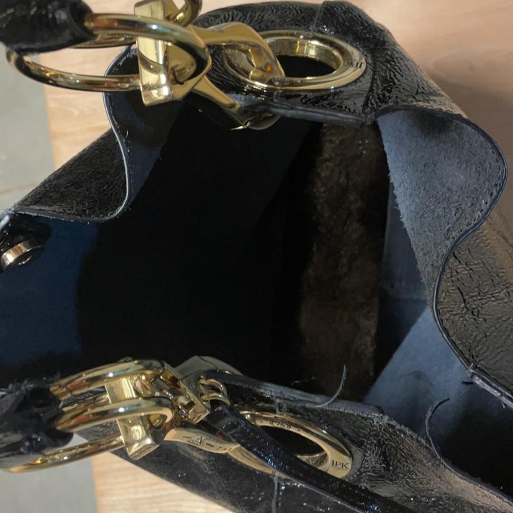Black bag - Picture 3 of 4
